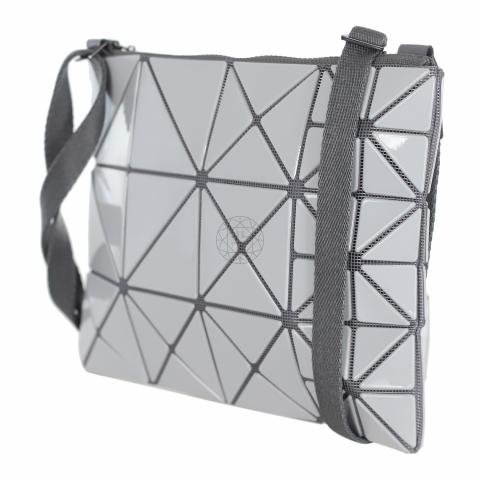 【新品】BAOBAO ISSEY MIYAKE LUCENTショルダー シルバー LUCENT Crossbody Silver – ISSEY MIYAKE EU